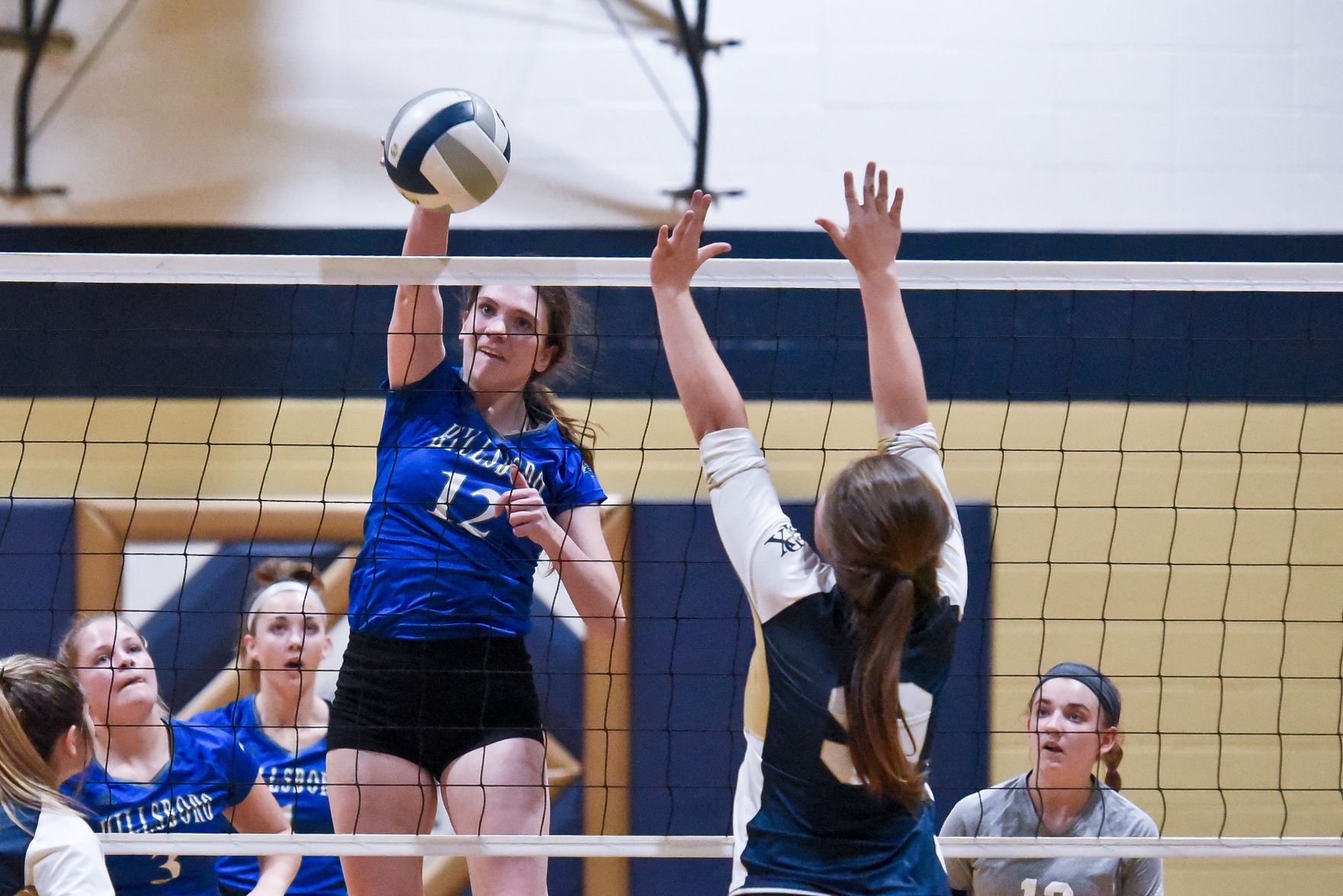 10/22/19 - Girls Volleyball - HIllsboro at St. Piux X